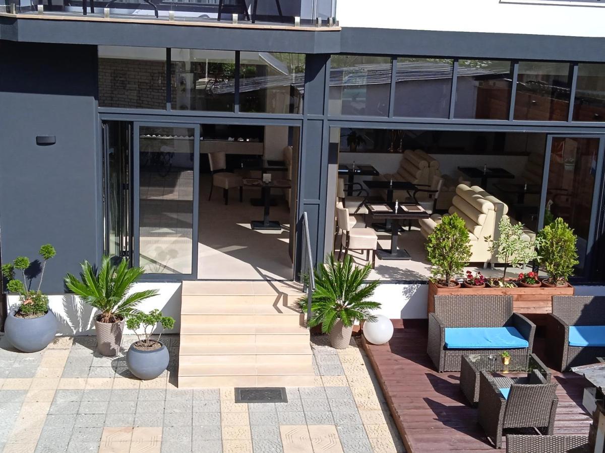 אוהריד Apartments Mite מראה חיצוני תמונה